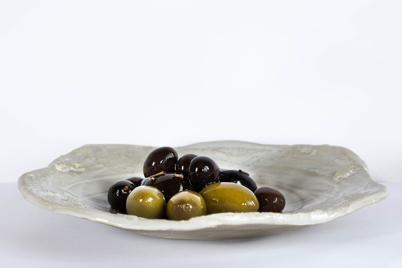 ¿Cómo quitar el amargo de las aceitunas negras?