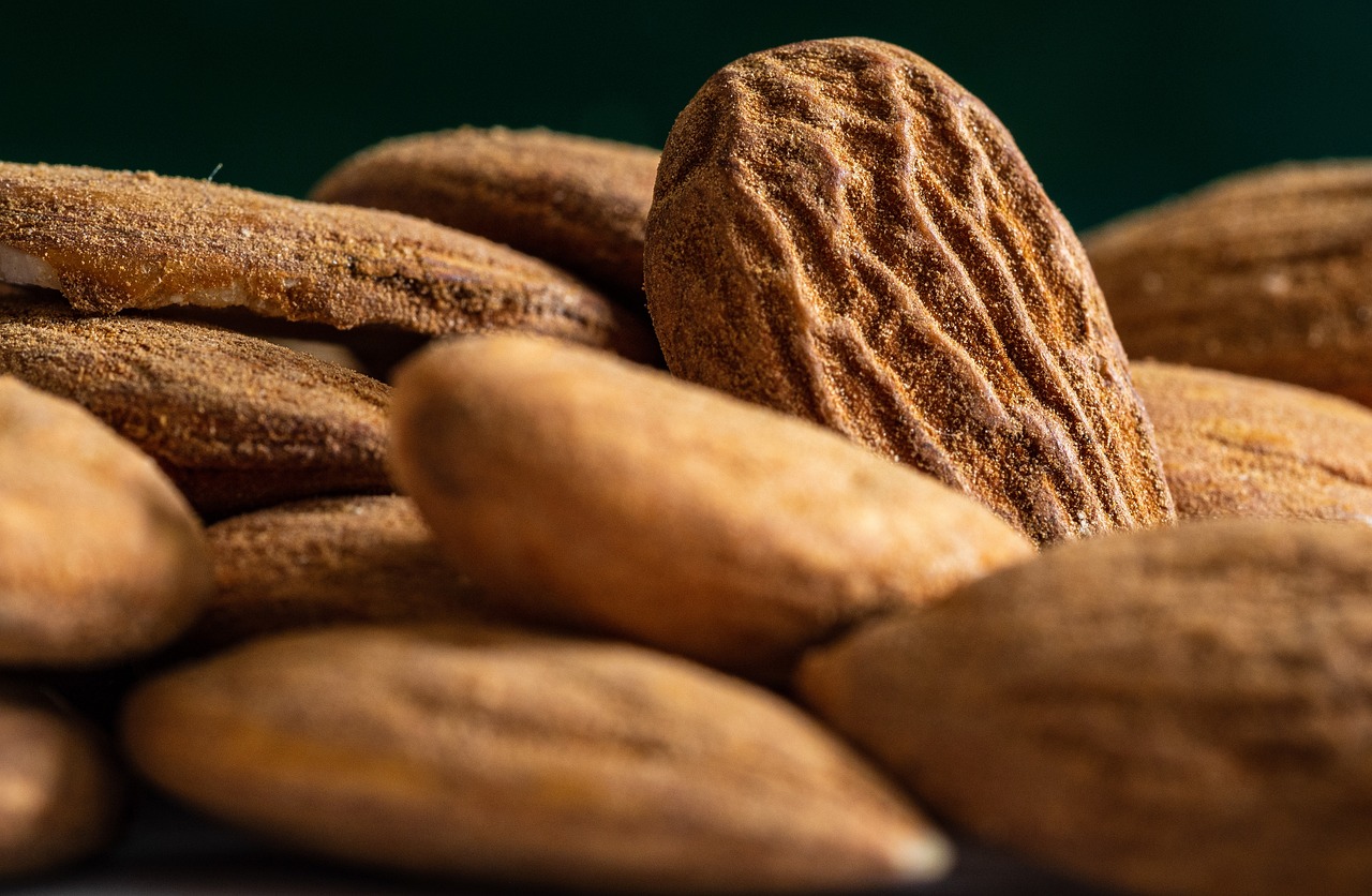 ¿Cuántos tipos de almendros hay?