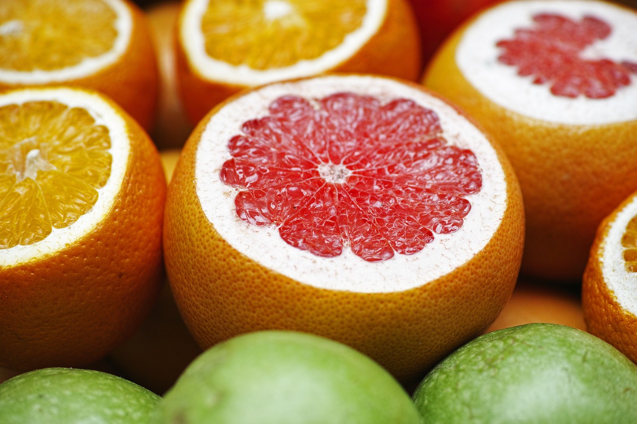 ¿Qué beneficios tiene el pomelo amarillo?
