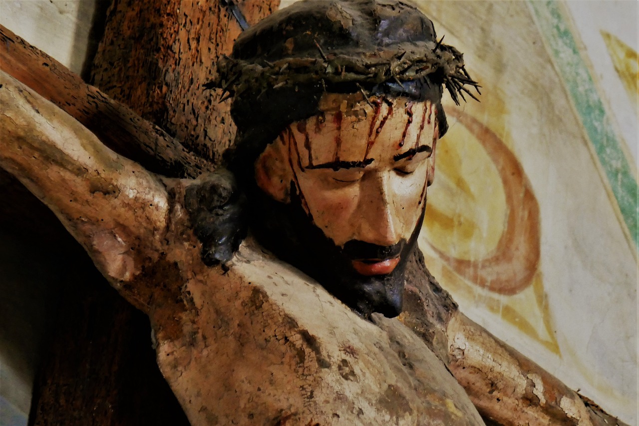 ¿Dónde se encuentra la corona de espinas de Cristo?